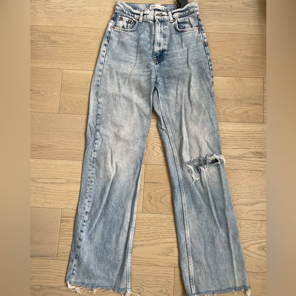 Light blue Jeans